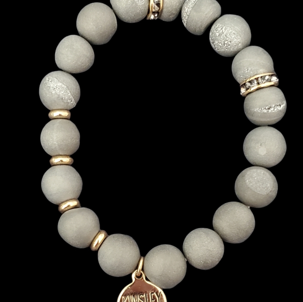 Kinsley Armelle Gray Geode Stone Bracelet